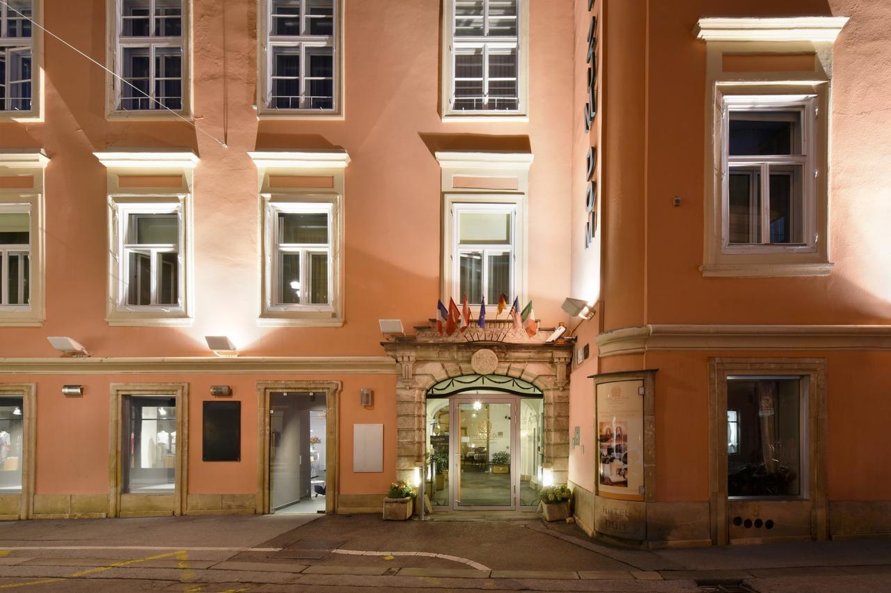 Boutique Hotel Dom - Rooms & Suites Graz Exterior foto