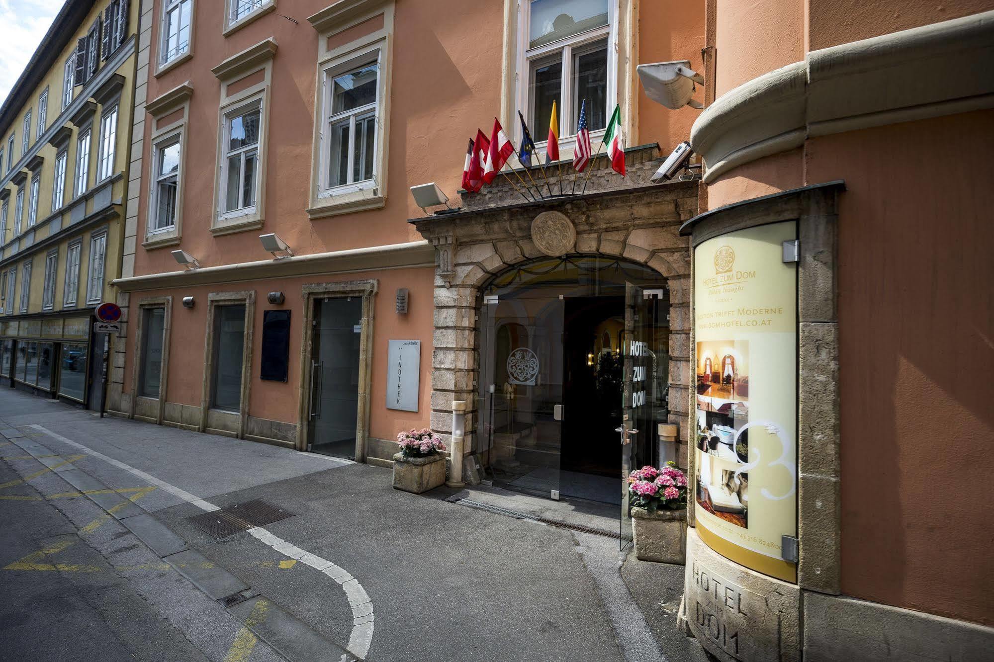 Boutique Hotel Dom - Rooms & Suites Graz Exterior foto